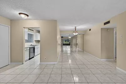 147 Deer Creek Boulevard #401, Deerfield Beach, FL 33442 - Photo 15