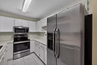 147 Deer Creek Boulevard #401, Deerfield Beach, FL 33442 - Photo 11