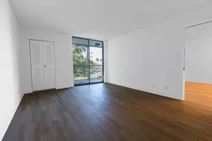 3121 NW 47th Terrace, Lauderdale Lakes, FL 33319 - Photo 7