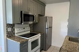 2012 Ardmore Rd, West Palm Beach, FL 33409 - Photo 3