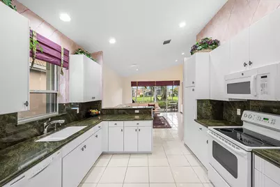 23297 Torre Circle, Boca Raton, FL 33433 - Photo 11