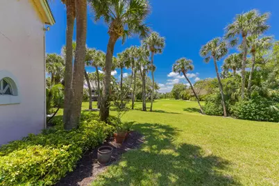 4105 Fairway Drive N, Jupiter, FL 33477 - Photo 3