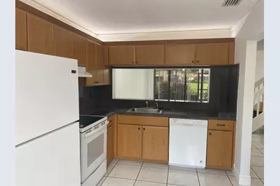 3961 Cocoplum Circle #F, Coconut Creek, FL 33063 - Photo 27