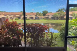 3961 Cocoplum Cir, Coconut Creek, FL 33063 - Photo 17