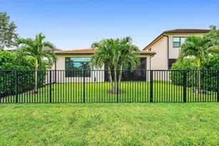 8884 Grand Prix Ln, Boynton Beach, FL 33472 - Photo 43