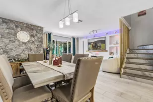 789 Crystal Lake Dr, Deerfield Beach, FL 33064 - Photo 13