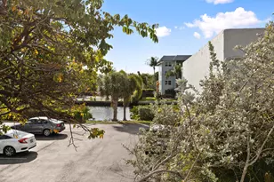 660 Kensington Pl, Wilton Manors, FL 33305 - Photo 15