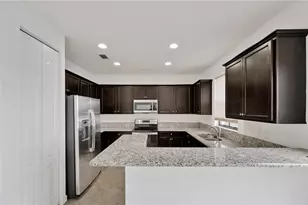 8448 Lake Majesty Ln, Parkland, FL 33076 - Photo 9