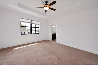 8448 Lake Majesty Lane, Parkland, FL 33076 - Photo 11