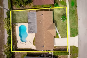 1481 Wyndcliff Dr, Wellington, FL 33414 - Photo 37