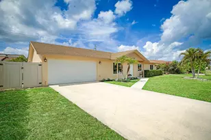 1481 Wyndcliff Dr, Wellington, FL 33414 - Photo 35