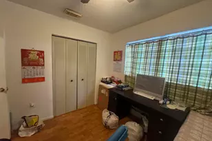 2446 W 70th Pl, Hialeah, FL 33016 - Photo 11