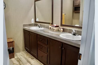 1114 Friendship Drive, Vero Beach, FL 32966 - Photo 21