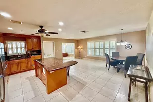 220 Country Ln, Boynton Beach, FL 33435 - Photo 3
