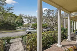355 E Thatch Palm Cir, Jupiter, FL 33458 - Photo 9