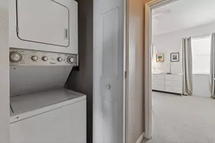 355 E Thatch Palm Cir, Jupiter, FL 33458 - Photo 51