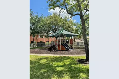 4030 NW 90th Way, Sunrise, FL 33351 - Photo 5