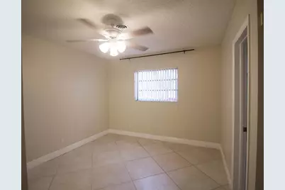 909 NE 12th Avenue, Pompano Beach, FL 33060 - Photo 21