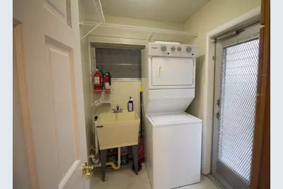 909 NE 12th Avenue, Pompano Beach, FL 33060 - Photo 5