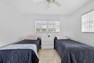622 Hummingbird Ln, Delray Beach, FL 33445 - Photo 15