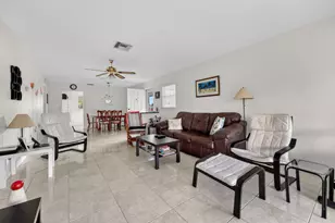622 Hummingbird Ln, Delray Beach, FL 33445 - Photo 3