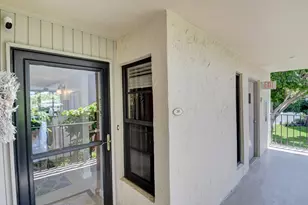 19 Royal Palm Way, Boca Raton, FL 33432 - Photo 35