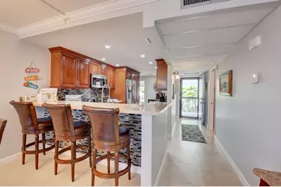 19 Royal Palm Way #205, Boca Raton, FL 33432 - Photo 11