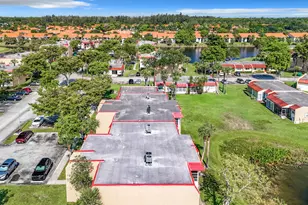 133 Lake Evelyn Dr, West Palm Beach, FL 33411 - Photo 41