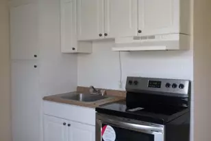 1011 NW 8th St, Hallandale Beach, FL 33009 - Photo 3