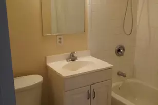 1011 NW 8th St, Hallandale Beach, FL 33009 - Photo 11