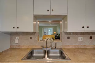 3102 Portofino Point, Coconut Creek, FL 33066 - Photo 5