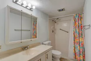 3102 Portofino Point, Coconut Creek, FL 33066 - Photo 9