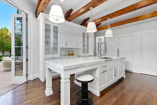 125 Via Vizcaya, Palm Beach, FL 33480 - Photo 11