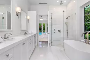 125 Via Vizcaya, Palm Beach, FL 33480 - Photo 19