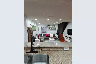 12028 NW 13th Street, Pembroke Pines, FL 33026 - Photo 13