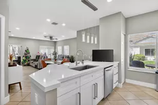 4706 SW 13th St, Deerfield Beach, FL 33442 - Photo 13