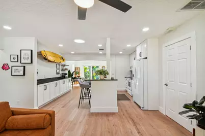 702 NE 10th Avenue, Boynton Beach, FL 33435 - Photo 9