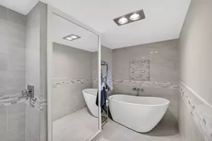 5380 N Ocean Dr, Singer Island, FL 33404 - Photo 27