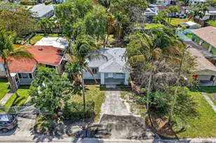 2438 Arthur St, Hollywood, FL 33020 - Photo 27