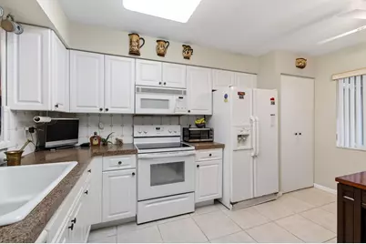 5952 Regal Glen Drive #104, Boynton Beach, FL 33437 - Photo 23