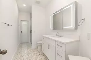 3317 Embassy Dr, West Palm Beach, FL 33401 - Photo 15