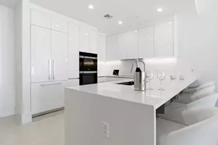 220 Lake Shore Dr, Lake Park, FL 33403 - Photo 11