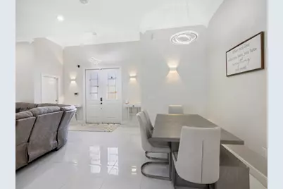 914 SW McCracken Avenue, Port Saint Lucie, FL 34953 - Photo 11