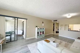 2312 S Cypress Bend Dr, Pompano Beach, FL 33069 - Photo 19