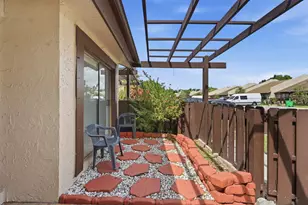 8336 NW 37th Pl, Sunrise, FL 33351 - Photo 5