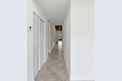 8336 NW 37th Place, Sunrise, FL 33351 - Photo 5