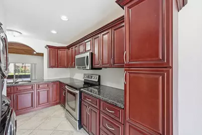 8336 NW 37th Place, Sunrise, FL 33351 - Photo 7