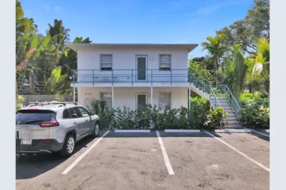 625 NE 13th Avenue #02, Fort Lauderdale, FL 33304 - Photo 1