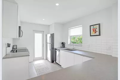 625 NE 13th Avenue #02, Fort Lauderdale, FL 33304 - Photo 15