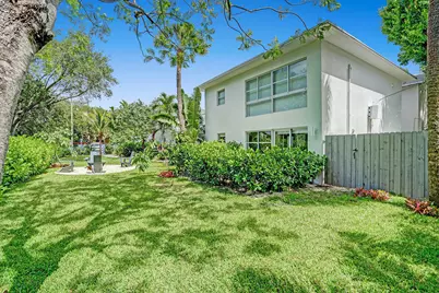 625 NE 13th Avenue #02, Fort Lauderdale, FL 33304 - Photo 31